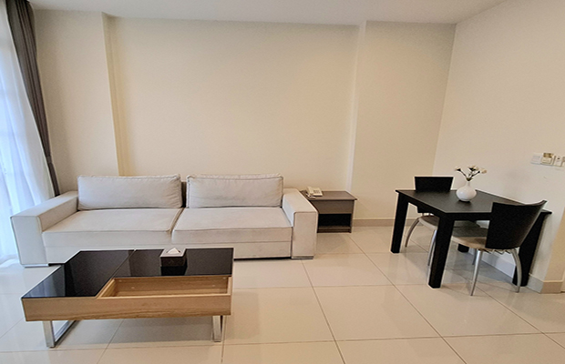 Deluxe Twin One Bedroom