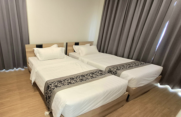 Deluxe Twin One Bedroom